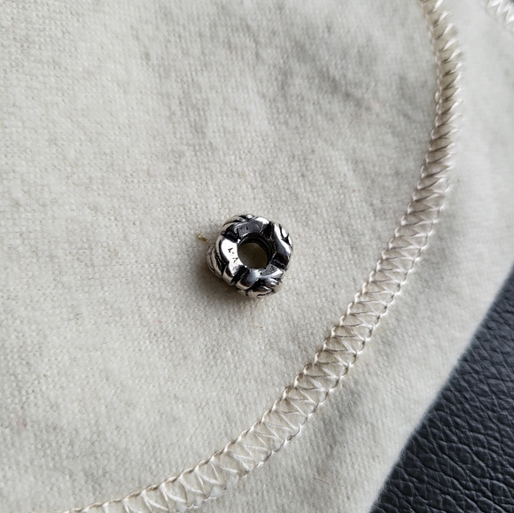 Kay Jewelers Michael Anthony Charmed Memories 'Rose' Sterling silver charm - Picture 4 of 4